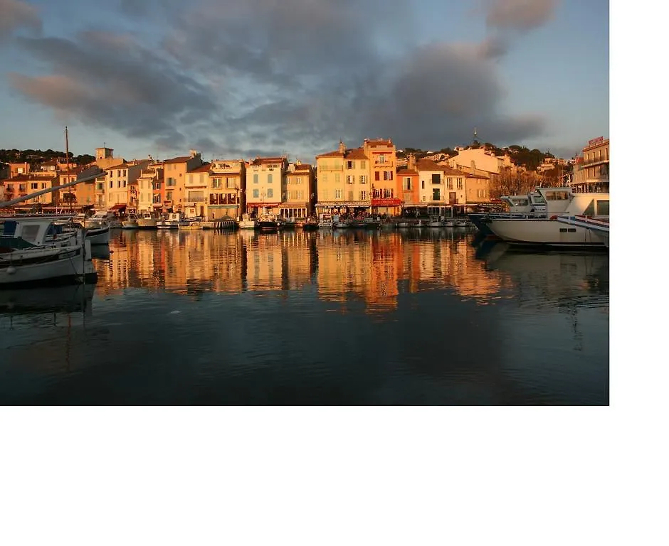 Apartment Residence Cassis Bellevue France